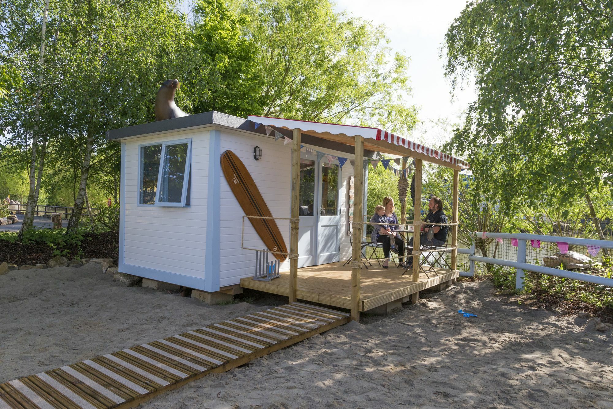 Adventurer'S Village Milton Keynes Exterior foto